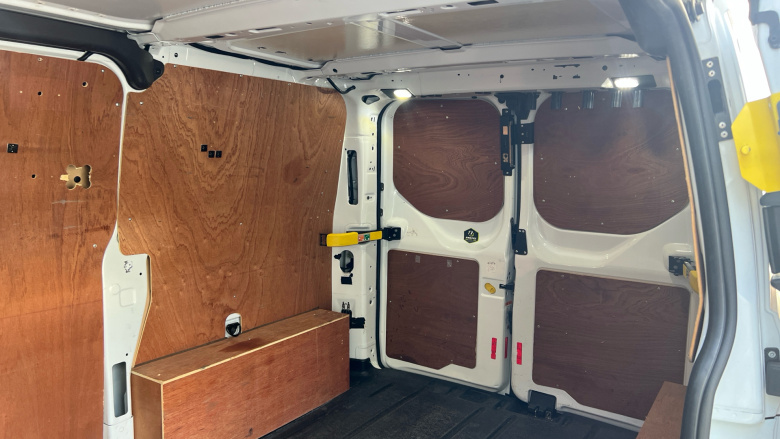 Ford Transit Custom 300 L1 Diesel Fwd 2.0 EcoBlue 130ps Low Roof Limited Van